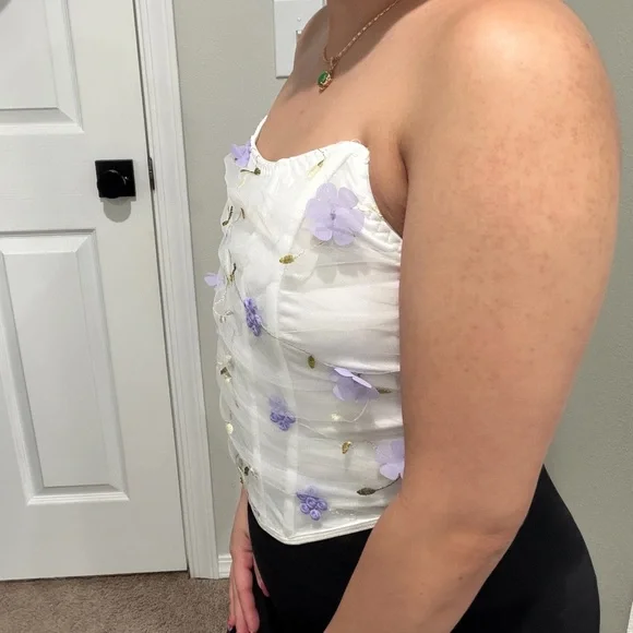 SHEIN White Corset Top with Purple Floral Accents - Picture 5 of 5